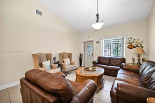 940 NE 13th Ave, Homestead, FL 33033 - Photo 19