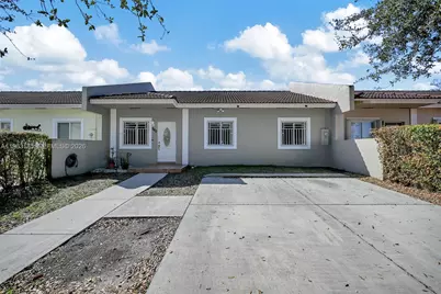 940 NE 13th Ave, Homestead, FL 33033 - Photo 3