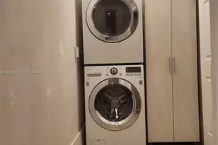 30 NE 56th St, Oakland Park, FL 33334 - Photo 17