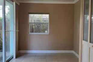 30 NE 56th St, Oakland Park, FL 33334 - Photo 3