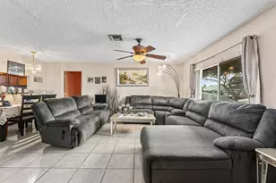 6189 Moonbeam Dr, Lake Worth, FL 33463 - Photo 5