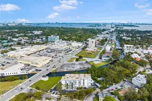 7801 NE 4th Ct, Miami, FL 33138 - Photo 29