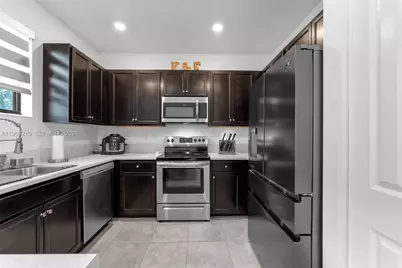 25160 SW 114th Ave #25160, Homestead, FL 33032 - Photo 9