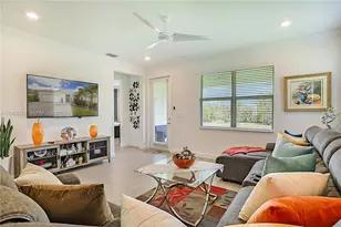 797 SE Bloomfield Rd, Port Saint Lucie, FL 34984 - Photo 5