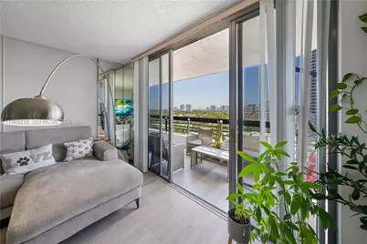 3530 Mystic Pointe Dr #1406, Aventura, FL 33180 - Photo 5