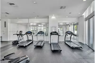 350 S Miami Ave #4103, Miami, FL 33130 - Photo 57