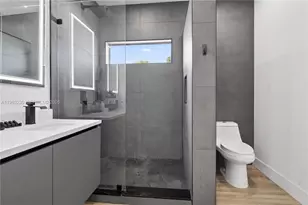 913 NE 15th St, Fort Lauderdale, FL 33304 - Photo 29