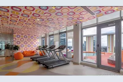 31 SE 6th St #1404, Miami, FL 33131 - Photo 15