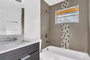 2512 NW 9th Pl, Fort Lauderdale, FL 33311 - Photo 15