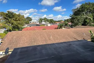 733 NW 33rd Ave, Miami, FL 33125 - Photo 7