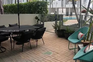 350 NE 24th St, Miami, FL 33137 - Photo 15