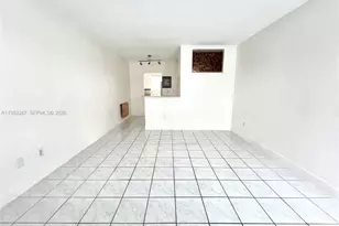 315 69th St, Miami Beach, FL 33141 - Photo 9