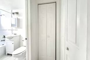 315 69th St, Miami Beach, FL 33141 - Photo 11