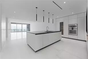 300 Biscayne Blvd Way, Miami, FL 33131 - Photo 15