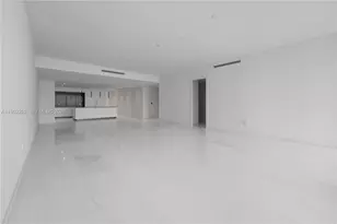 300 Biscayne Blvd Way, Miami, FL 33131 - Photo 13