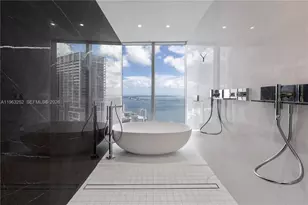 300 Biscayne Blvd Way, Miami, FL 33131 - Photo 19