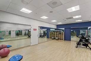 19380 Collins Ave, Sunny Isles Beach, FL 33160 - Photo 5