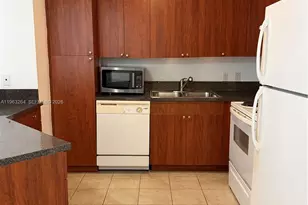 115 SW 11th St, Miami, FL 33130 - Photo 5