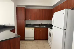 115 SW 11th St, Miami, FL 33130 - Photo 3