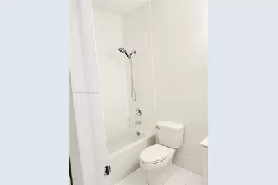 2551 SE 16th Ter #203, Homestead, FL 33035 - Photo 9