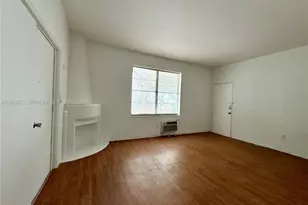 6830 Harding Ave, Miami Beach, FL 33141 - Photo 9