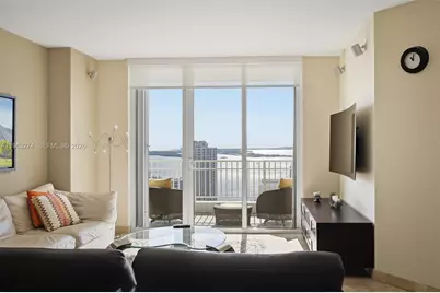801 Brickell Key Blvd #3209, Miami, FL 33131 - Photo 3
