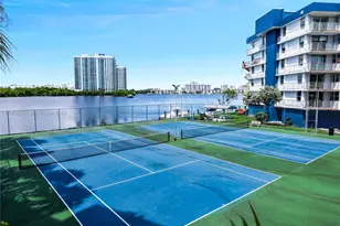 16558 NE 26th Ave, North Miami Beach, FL 33160 - Photo 33