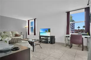 16558 NE 26th Ave, North Miami Beach, FL 33160 - Photo 17