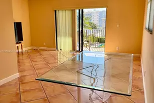 1900 Diana Dr, Hallandale Beach, FL 33009 - Photo 7