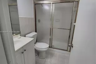 3125 Oakland Shores Dr, Oakland Park, FL 33309 - Photo 11