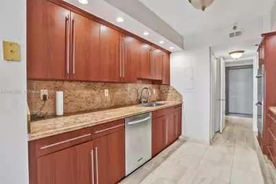 19355 Turnberry Way #8K, Aventura, FL 33180 - Photo 9