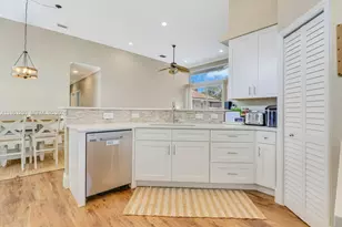 6995 Cypress Cove Cir, Jupiter, FL 33458 - Photo 15