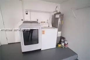 12142 SW 50th Ct, Cooper City, FL 33330 - Photo 9