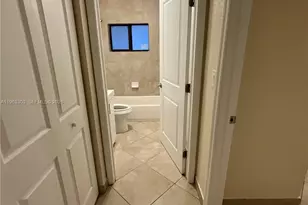 437 NW 81st St., Miami, FL 33150 - Photo 5