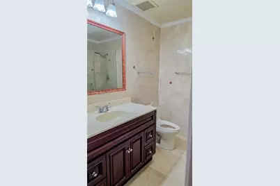 [Address not provided], Miami, FL 33172 - Photo 5