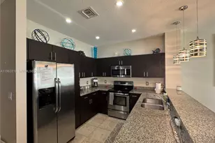 2333 SE 5th St, Pompano Beach, FL 33062 - Photo 5