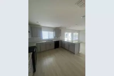 594 Preserve Pointe Blvd, Davenport, FL 33837 - Photo 27