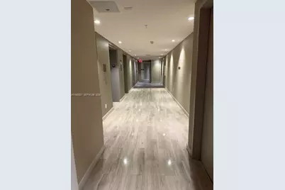 1010 SW 2nd Ave #607, Miami, FL 33130 - Photo 11