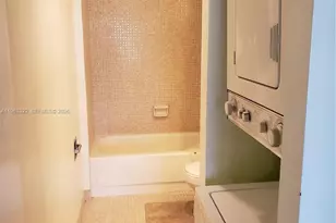 4170 Inverrary Dr, Lauderhill, FL 33319 - Photo 7