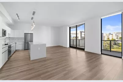 101 Diplomat Pkwy #0501, Hallandale Beach, FL 33009 - Photo 1