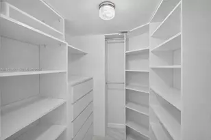 3530 Mystic Pointe Dr, Aventura, FL 33180 - Photo 15