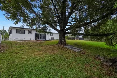 14431 NW 13th Rd, Miami, FL 33167 - Photo 37