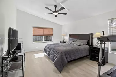 13224 NW 12th St, Pembroke Pines, FL 33028 - Photo 17