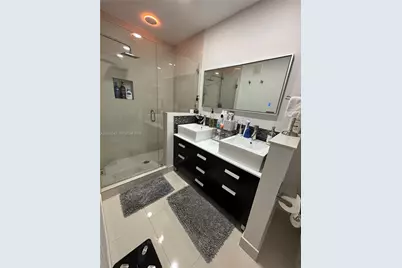 341 SW 121st Ave, Pembroke Pines, FL 33025 - Photo 15