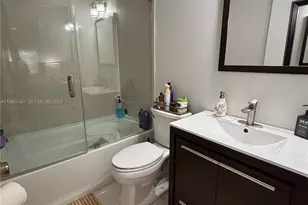 341 SW 121st Ave, Pembroke Pines, FL 33025 - Photo 19