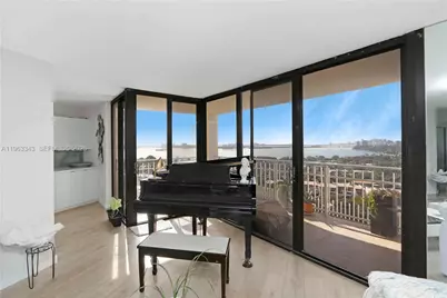 1000 Quayside Ter #1608, Miami, FL 33138 - Photo 1