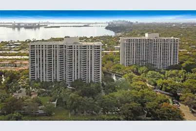 1000 Quayside Ter #1608, Miami, FL 33138 - Photo 41