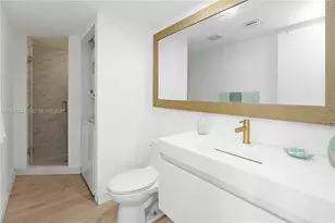 1000 Quayside Terrace, Miami, FL 33138 - Photo 9