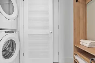 159 NE 6th St, Miami, FL 33132 - Photo 19