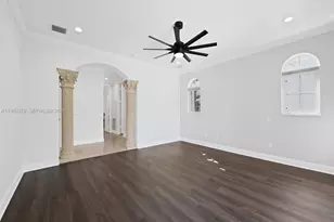 827 SE 2nd Ct, Fort Lauderdale, FL 33301 - Photo 23